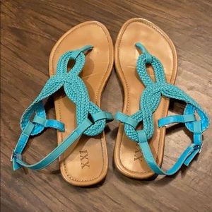 Women’s teal strapped sandals